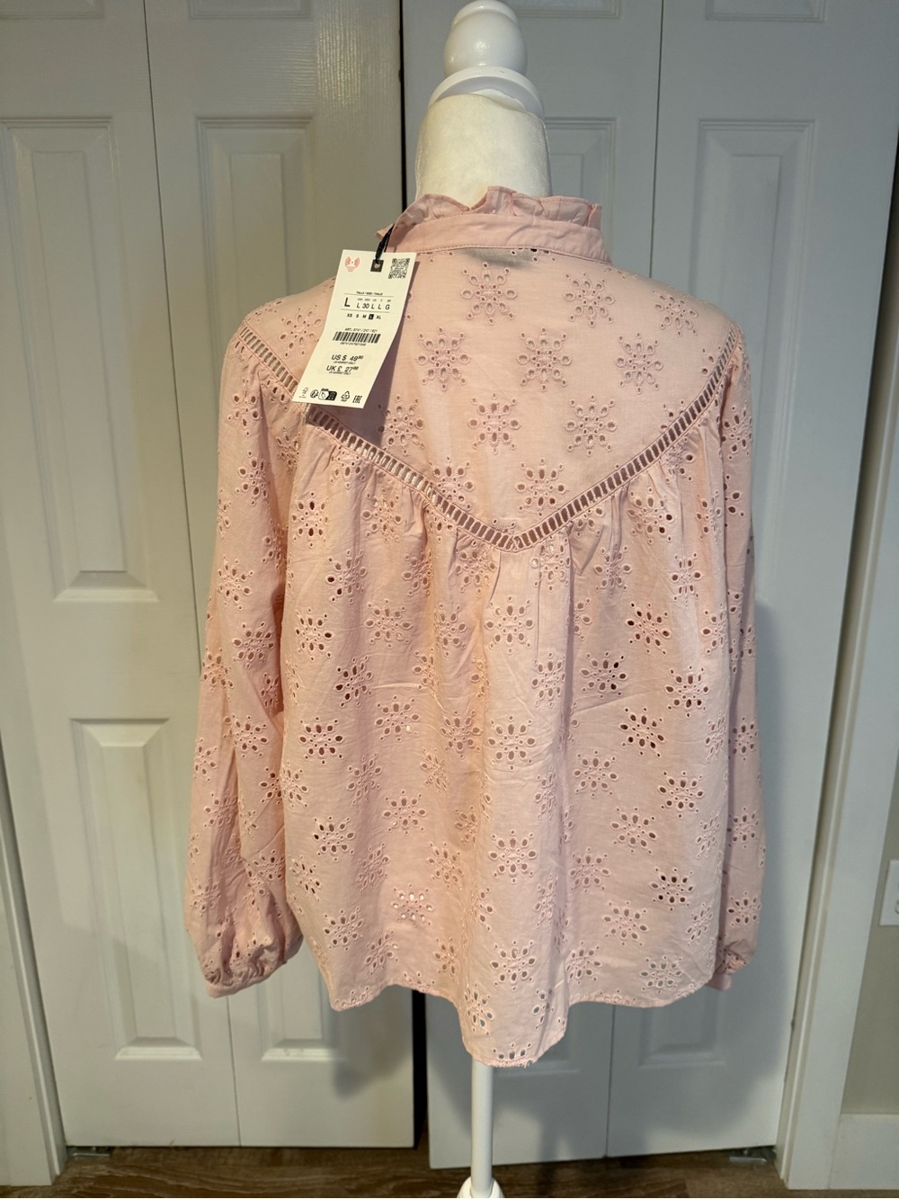 Zara, NWT Soft Pink Eyelet Embroidered Blouse Romantic Cottagecore, Size Large - Picture 7 of 13